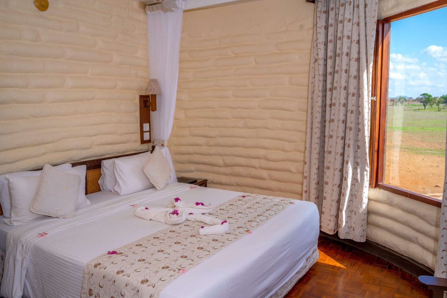 salt-lick-safari-lodge